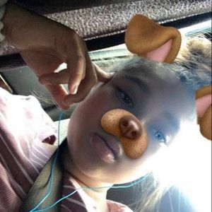 Meet your Posher, Noami